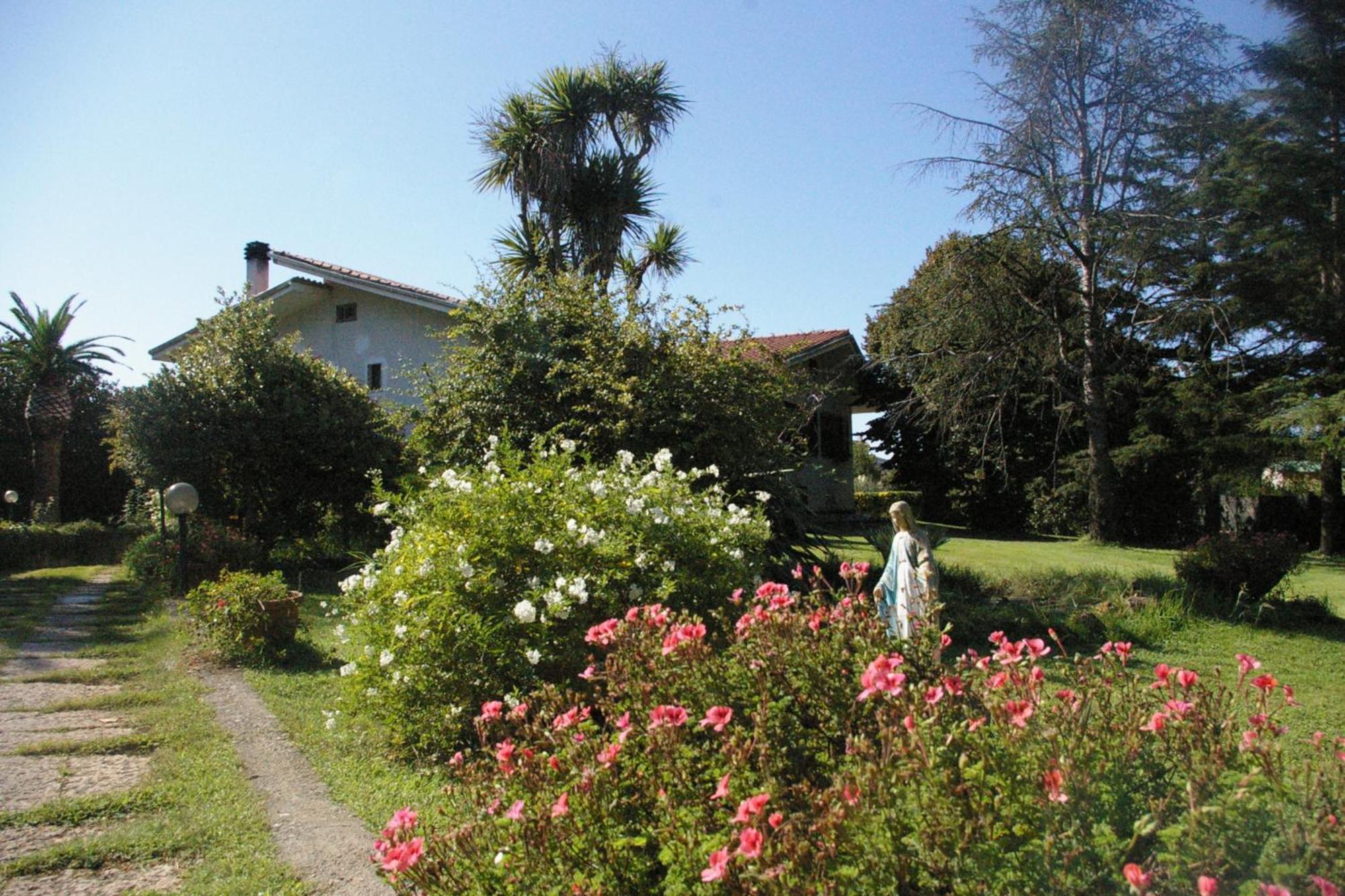 B&B Villa Sans Souci Чивитавекия Екстериор снимка