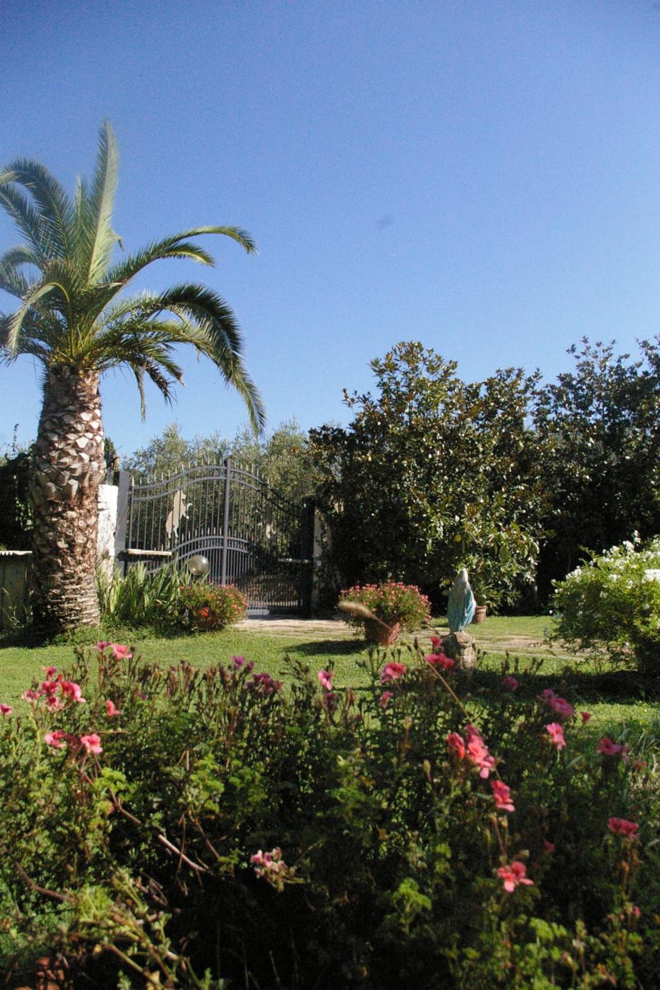 B&B Villa Sans Souci Чивитавекия Екстериор снимка